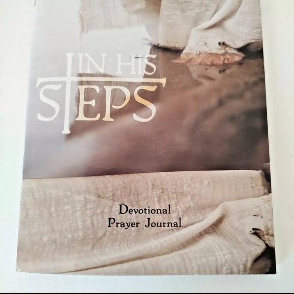 "In His Steps" Book Devotional Prayer Journal, A. Trevor Sutton PB NF 2023 Jesus - Picture 2 of 10